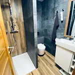 Διαμέρισμα Cozy Near Castle *